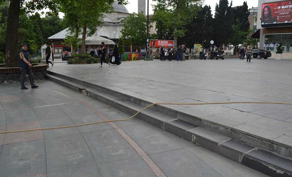 Meydana Yakışmayan Görüntü