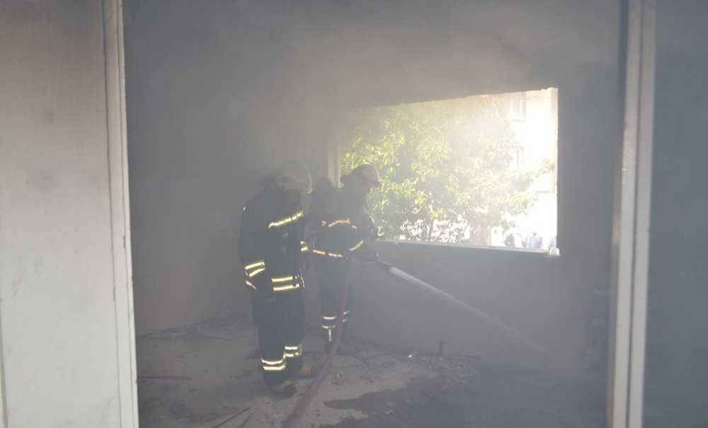 Madde Bağımlıları Metruk Evi Ateşe Verdi