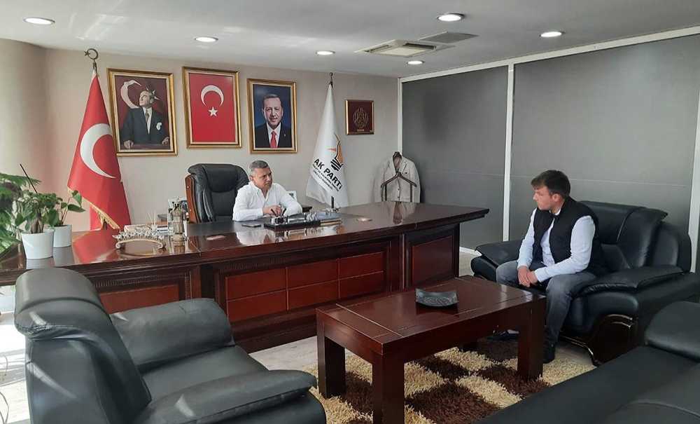 Ak Parti Vatandaşın Talep Ve Sorunlarını Dinliyor