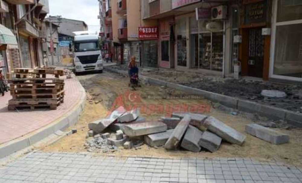 Hacı Salih Sokak Tamamlanıyor