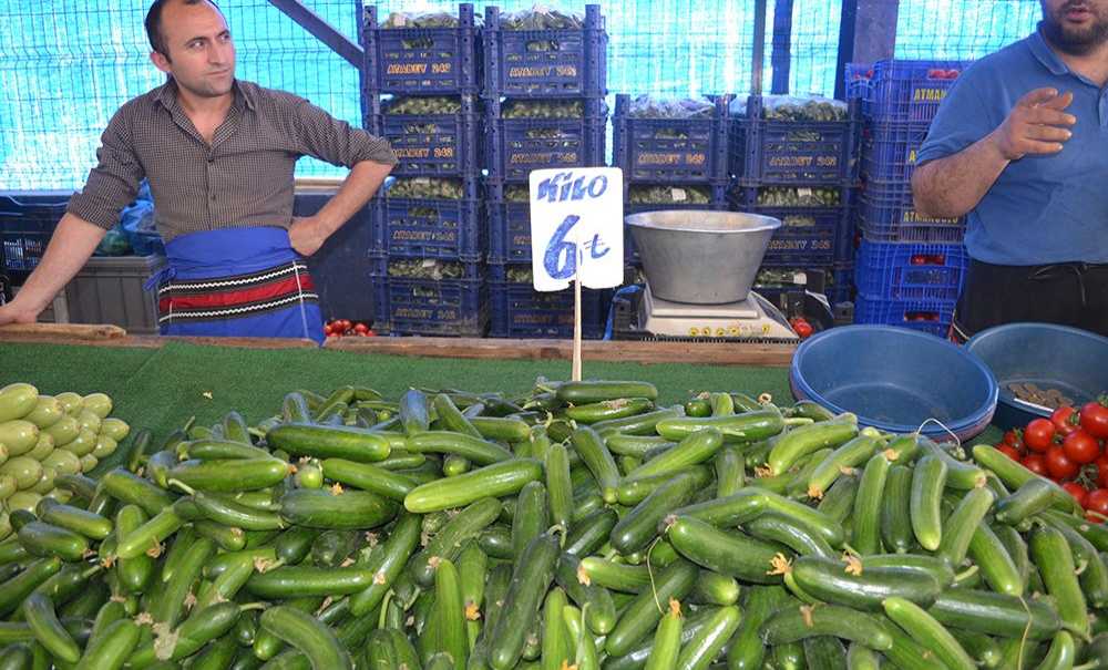 Pazarda Fiyatlar İnişe Geçti