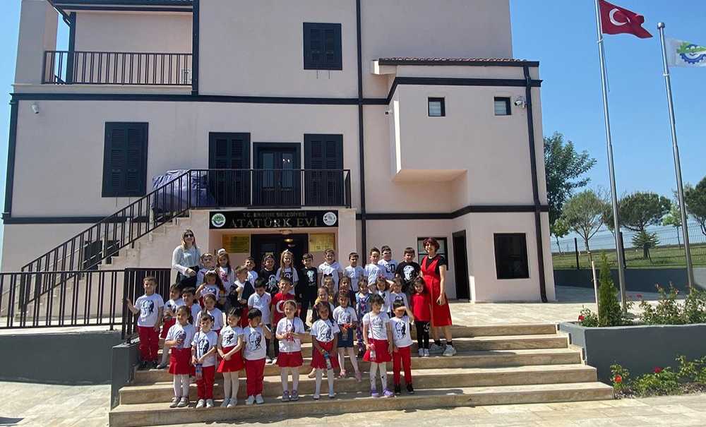 Ergene Belediyesi Atatürk Evi Öğrencileri Ağırlıyor