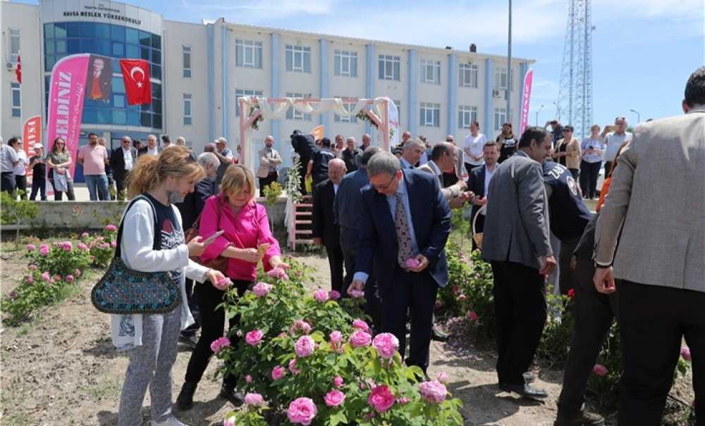 Edirne'de Gül Hasadı Şenliği Düzenlendi