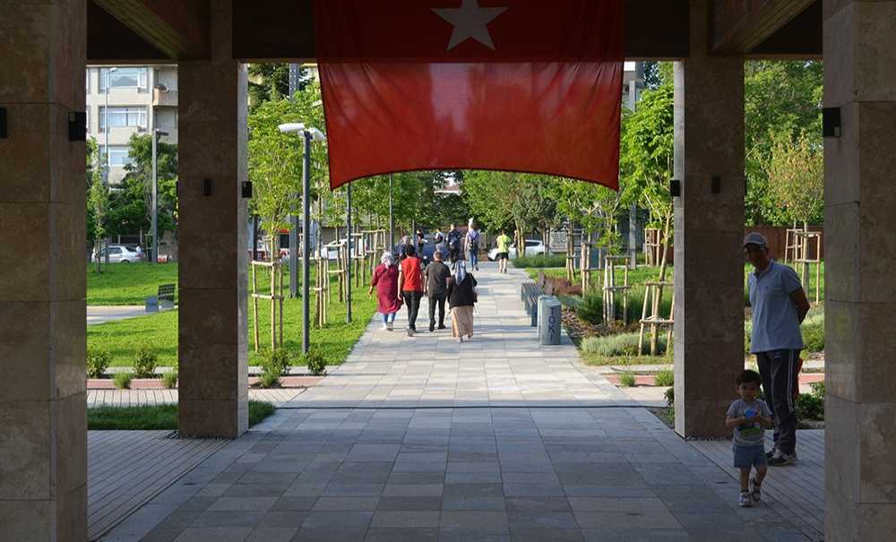 Millet Bahçesi İlgi Odağı Oldu