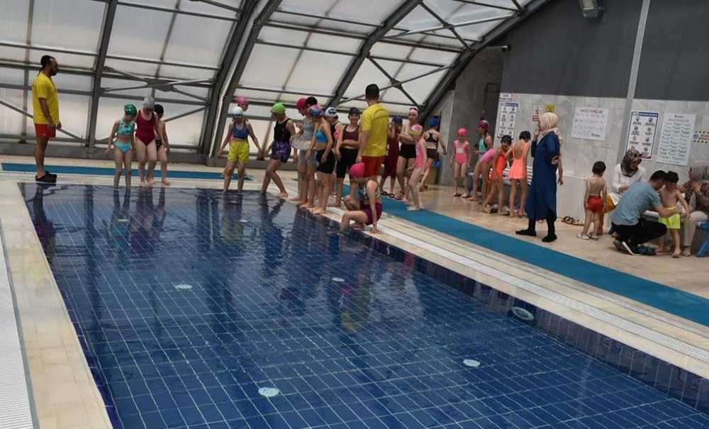 Büyükşehir Belediyesi Çocukları Su Sporları İle Buluşturdu