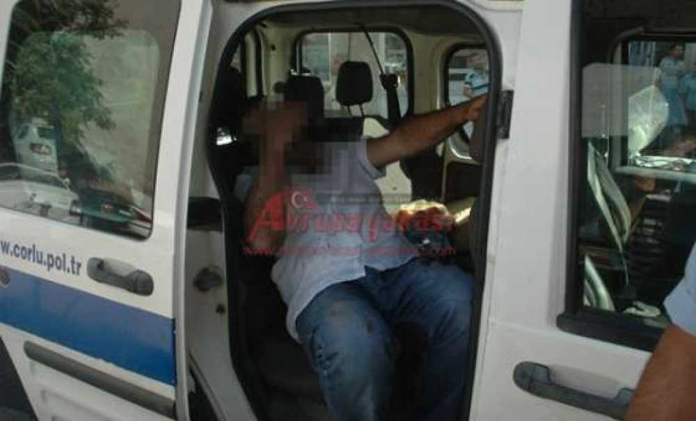 Yaralı Dakikalarca Ambulans Bekledi