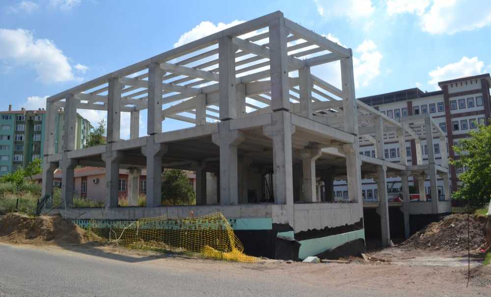 Sağlıklı Yaşam Merkezi İnşaatı Devam Ediyor