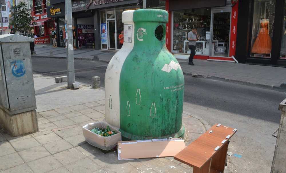 Hem Esnaf Hem Vatandaş Tepkili