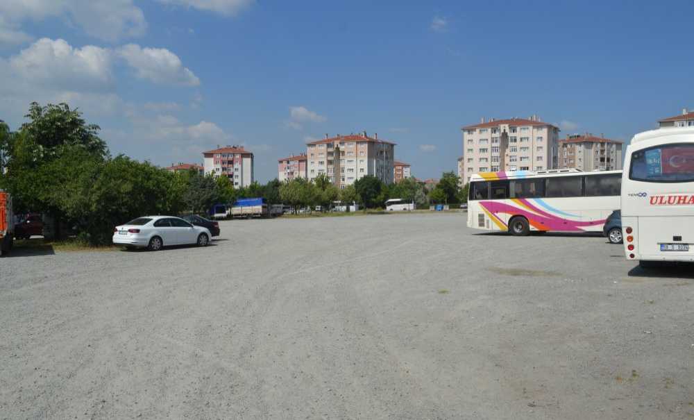 Pazarın Etrafında Keşmekeşlik Yaşanıyor