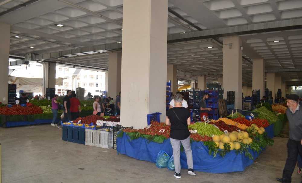 Pazarın Etrafında Keşmekeşlik Yaşanıyor