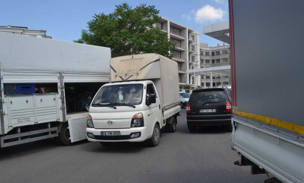 Pazarın Etrafında Keşmekeşlik Yaşanıyor