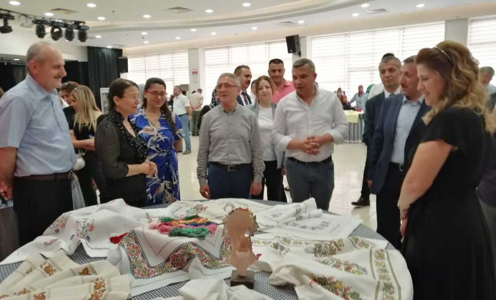 Yıl Sonu Sergisinde Bine Yakın Ürün Sergilendi