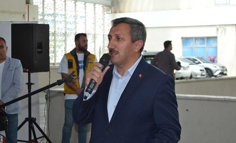 Çorlu'da Eğitim Fuarı Açıldı