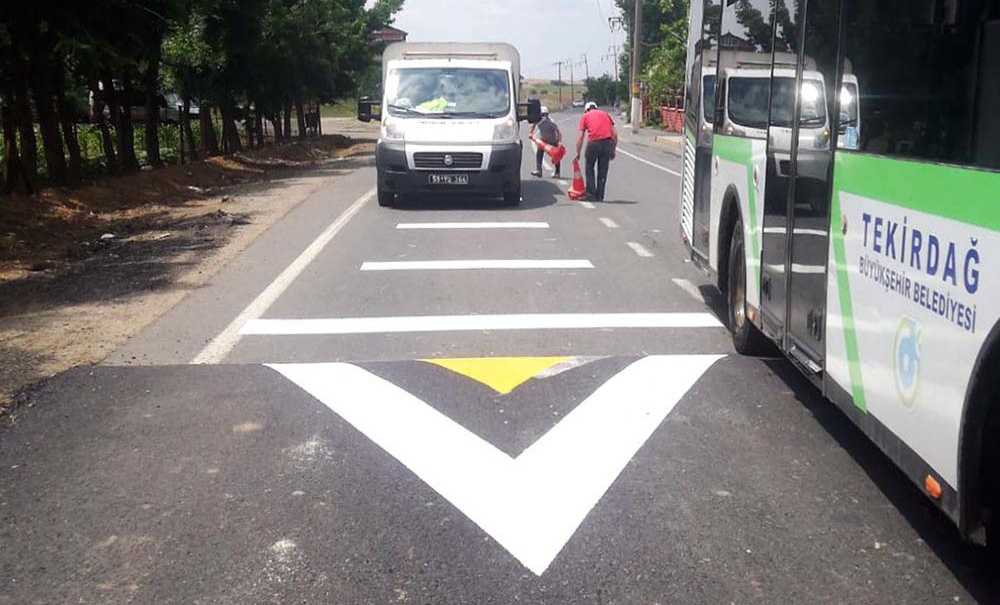 Mahalleli Kasis Yapılmasını Bekliyor