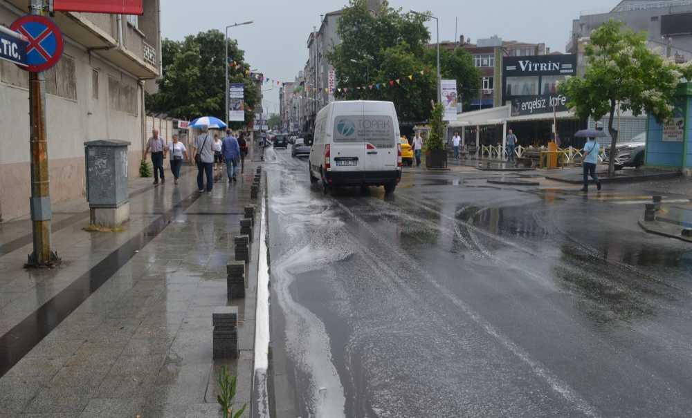 Yaz Yağmuru Kısa Sürdü
