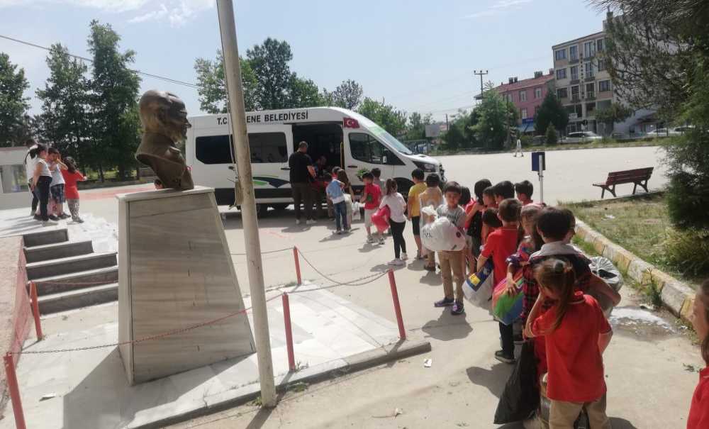 Öğrencilerden Projeye Destek