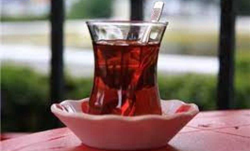 Bir Bardak Çay 3 Lira 50 Kuruş Oldu