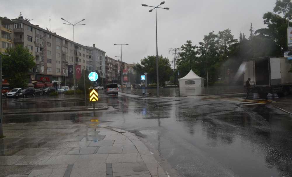 Sağanak Yağışlar Hafta Boyunca Devam Edecek