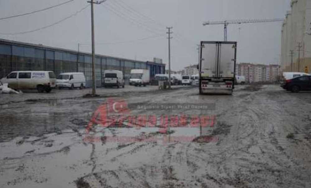 Yeni Sanayi Yolları Beter!