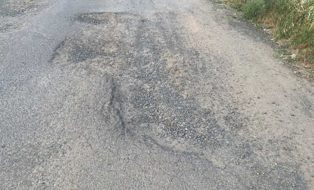 Yollar Delik Deşik!