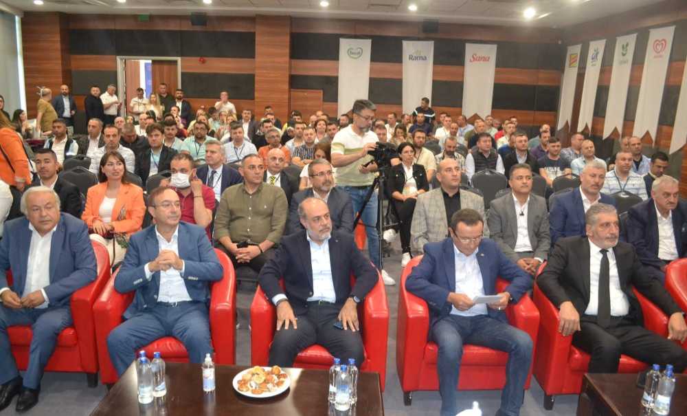 Öz Gıda İş Sendikası Başkanını Seçti