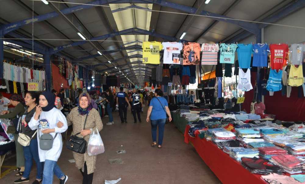 Yazlık Kıyafetlerin Adresi Pazar Oldu