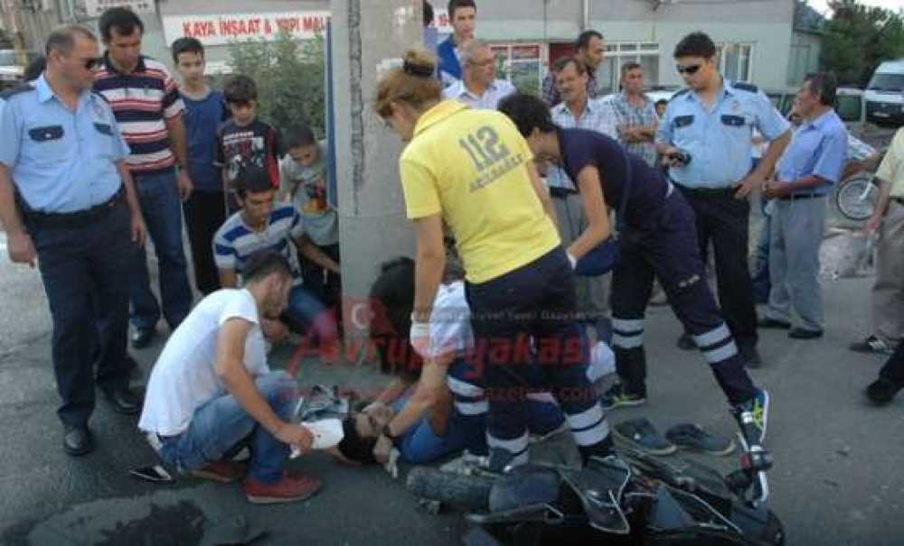 Çorlu`da Motosiklet Kazası 1 Yaralı