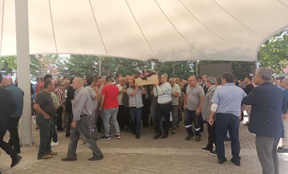 İdlib Şehidinin Ablası Son Yolculuğuna Uğurlandı!