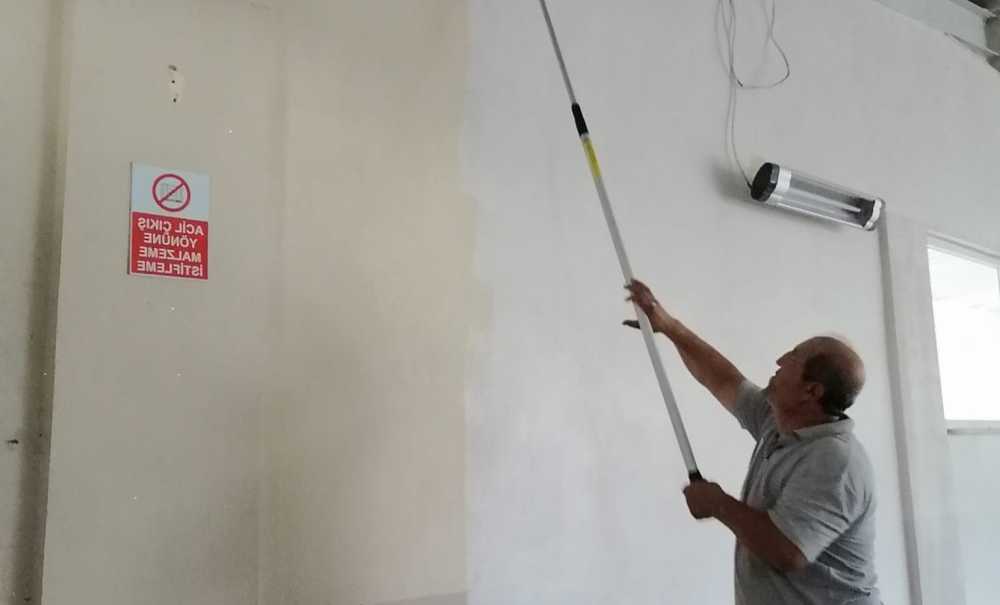 Düğün Salonlarının Bakımı Gerçekleştiriyor