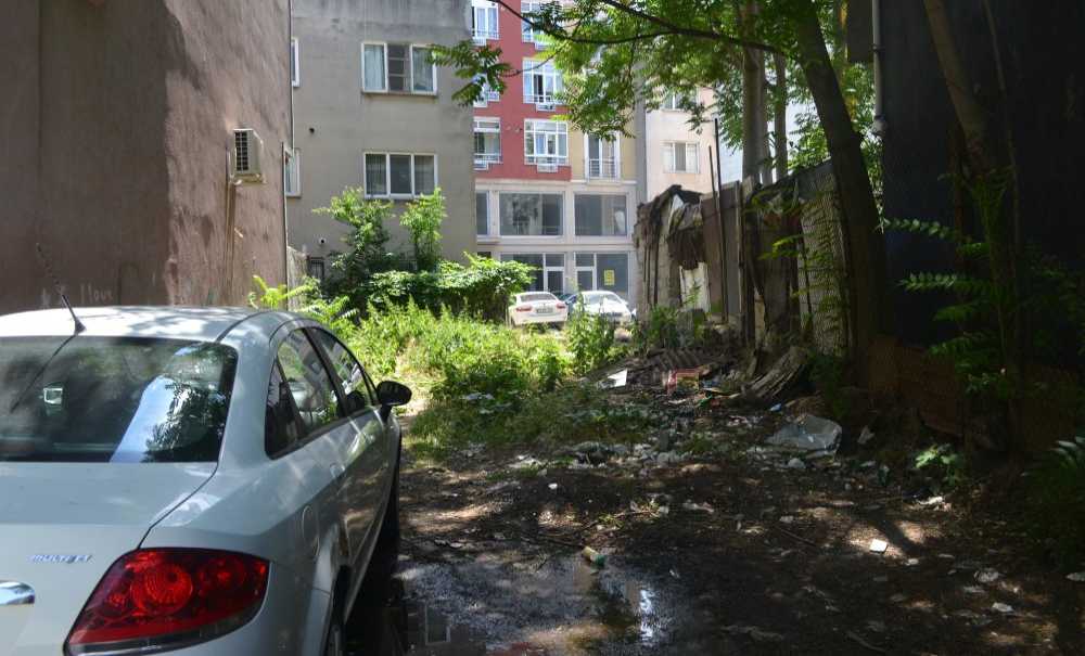 Boş Arazide Fuhuş İddiası