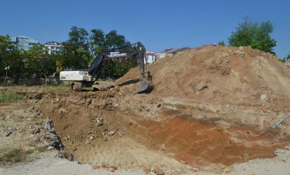 Okul İnşaatı İçin İlk Kepçe Vuruldu