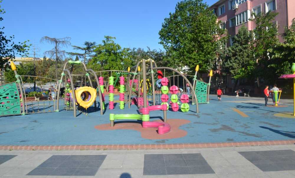 Alt Kısım Yapıldı, Üst Kısmın Da Yapılması Bekleniyor