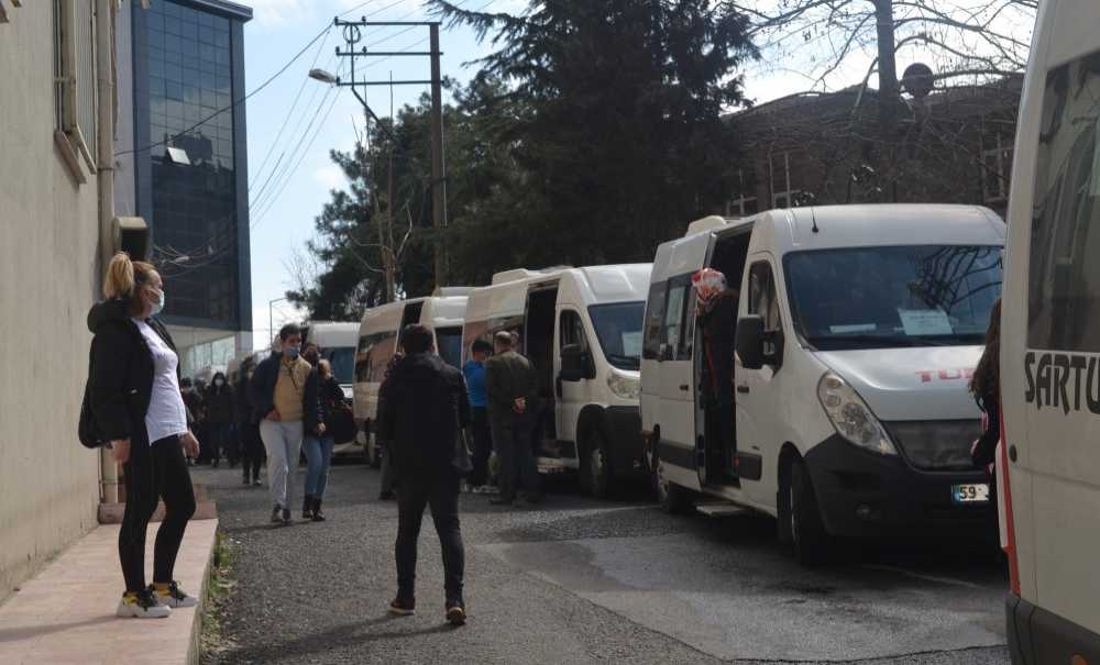 Veliler Yeni Okul İstiyor!