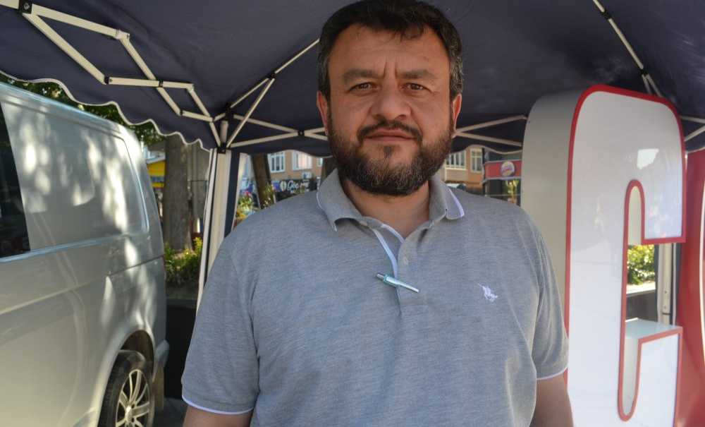 Saadet Partisi Stant Açtı