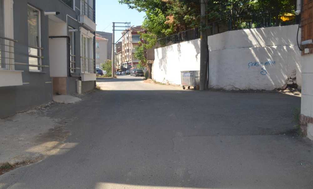 Önü Temizlendi, Tavanı Hala Yapılmadı