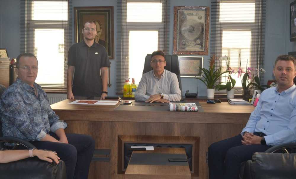 Başkan Sarıkurt Gazetemizi Ziyaret Etti