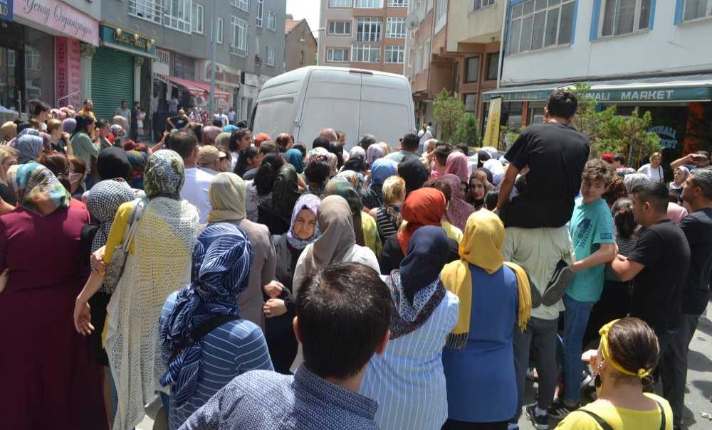 Açılışta İzdiham Yaşandı