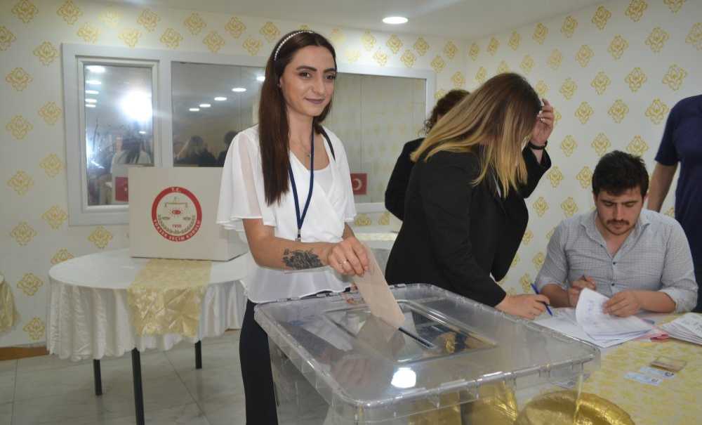 “Öz İplik İş Sendikası Büyümeye Devam Ediyor”