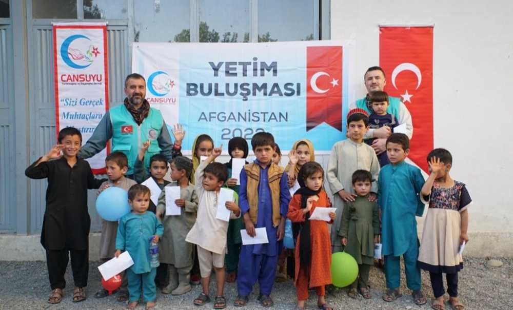 Cansuyu Derneği Yurt Dışında Da Cansuyu Oldu