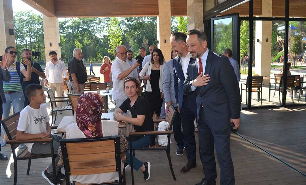 Ak Parti Heyeti Millet Bahçesini İnceledi