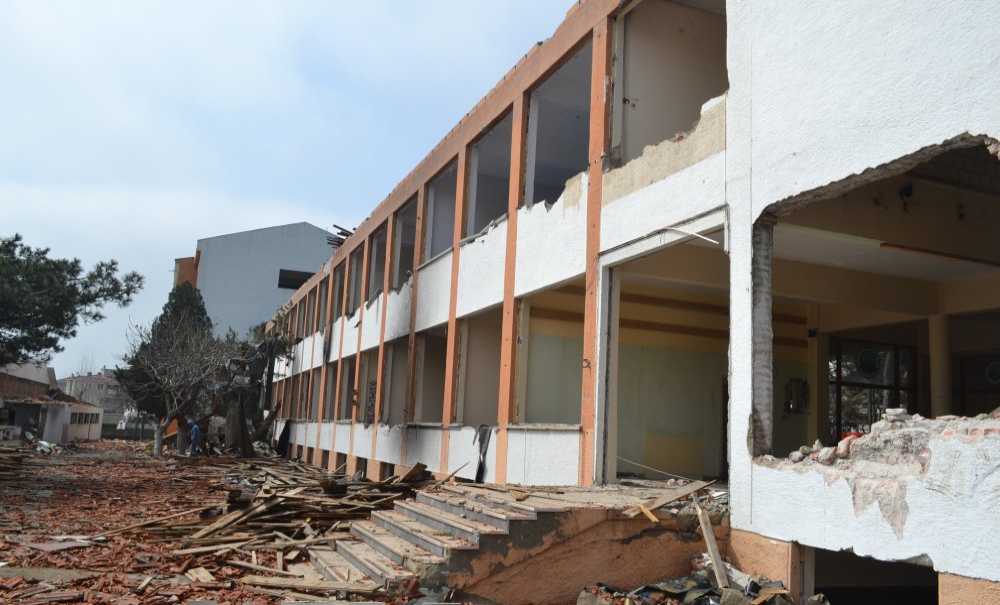 Yapılacak Okullar Arasında Meslek Lisesi'nin Adı Yok