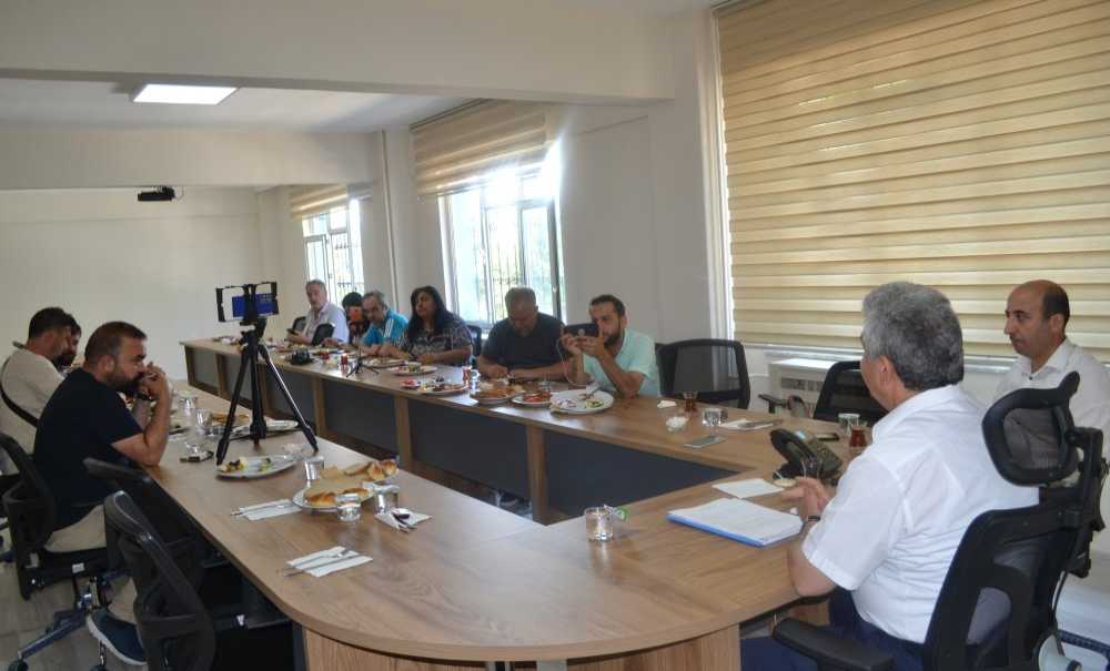 “Kurbanlıklar Sağlıklı Ortamda Ve Dini Kurallara Uygun Kesilmeli”