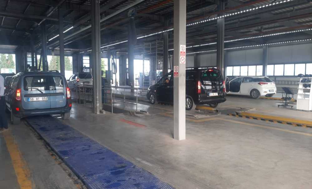 Bayram Öncesi Araç Muayene İstasyonunda Yoğunluk