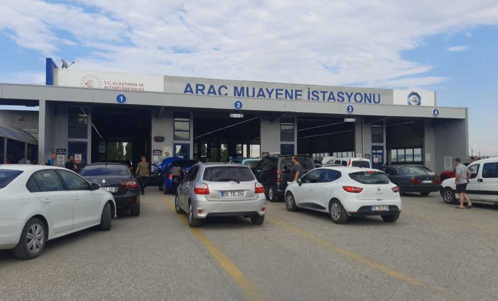 Bayram Öncesi Araç Muayene İstasyonunda Yoğunluk