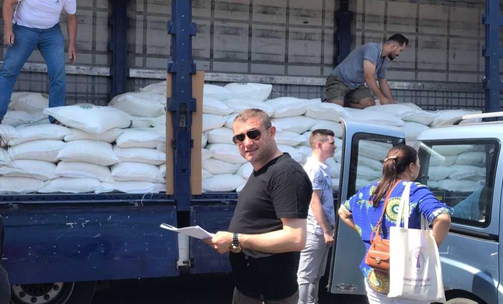 Esnafa 27 Ton Şeker Teslim Edildi