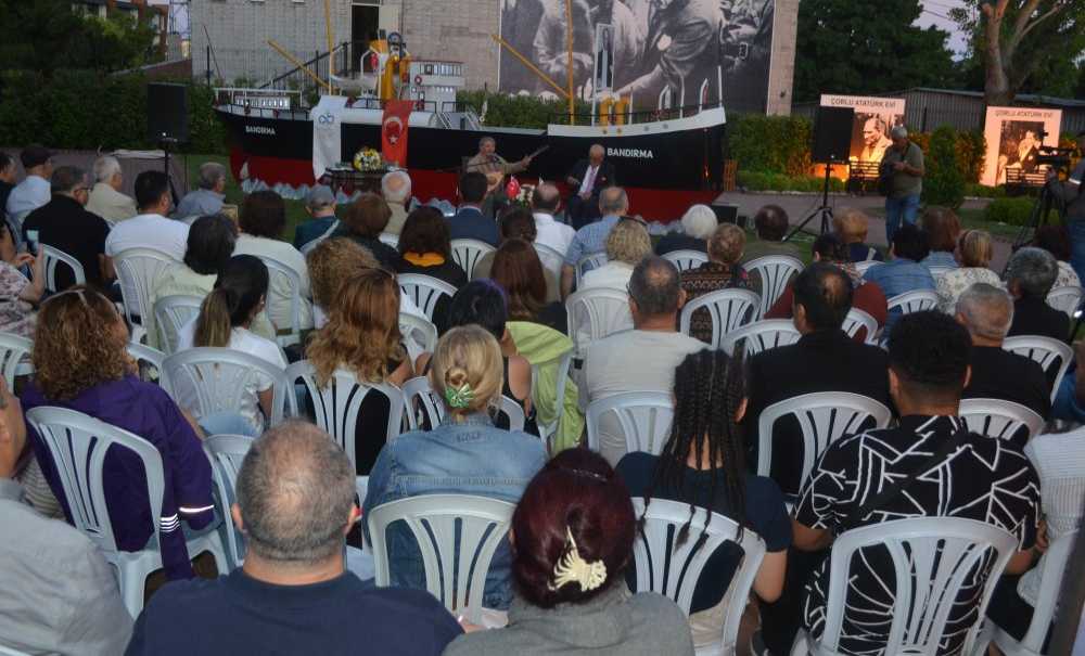 Atatürk Evi'nde Atatürk Söyleşisi Yapıldı