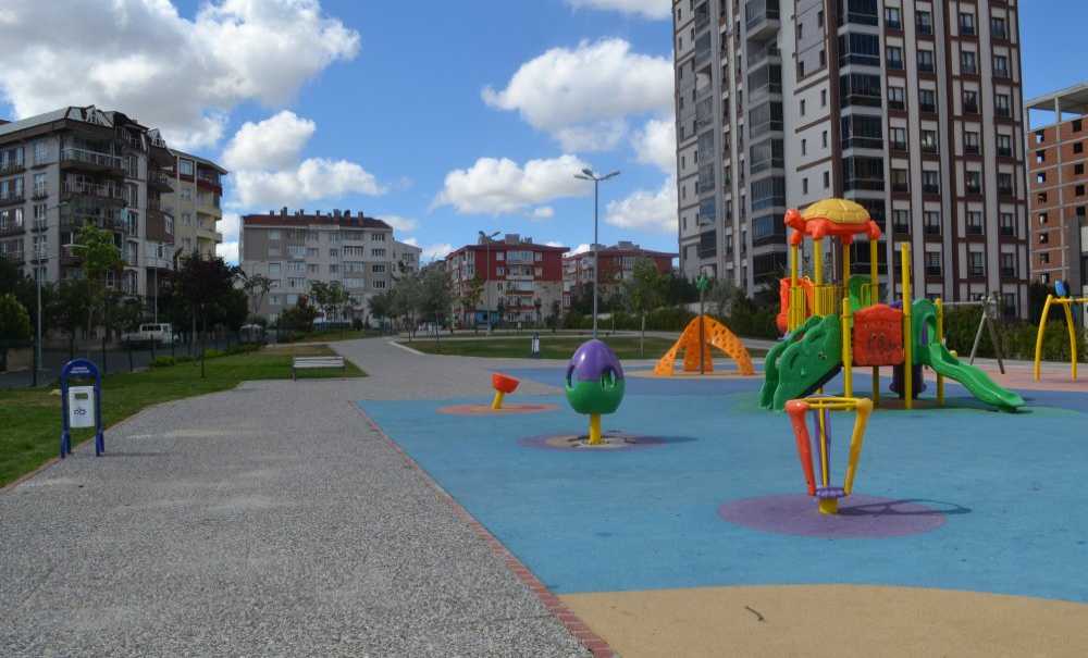 Parkın Temizliği Dikkat Çekiyor