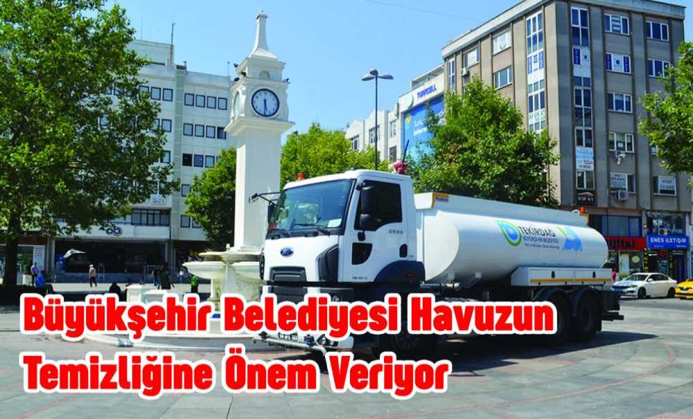 Büyükşehir Belediyesi Havuzun Temizliğine Önem Veriyor