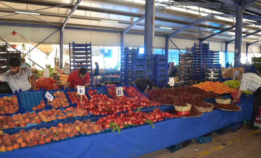 Bir Ailenin Pazar Harcaması 500 Lirayı Buluyor