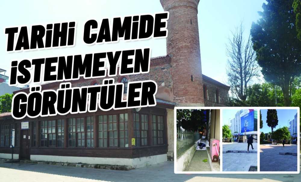 Tarihi Camide İstenmeyen Görüntüler